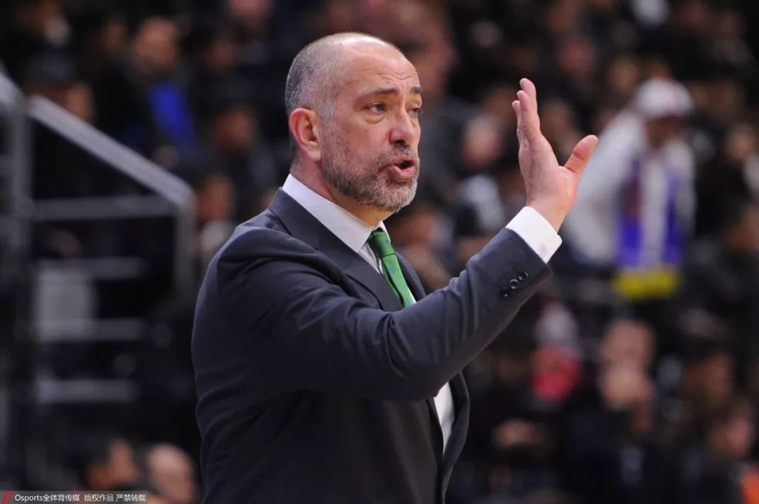 里程碑夜！广州队单刀错失，英超赛后刷纪录，话题不断，更衣室氛围转暖的简单介绍